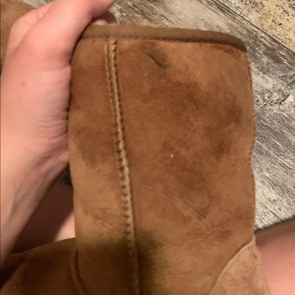 Uggs - Picture 5 of 5